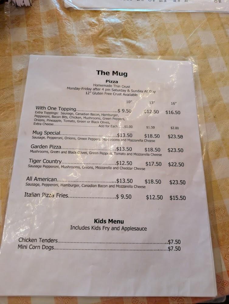 The Mug & Pizzaria Fish Sandwich
